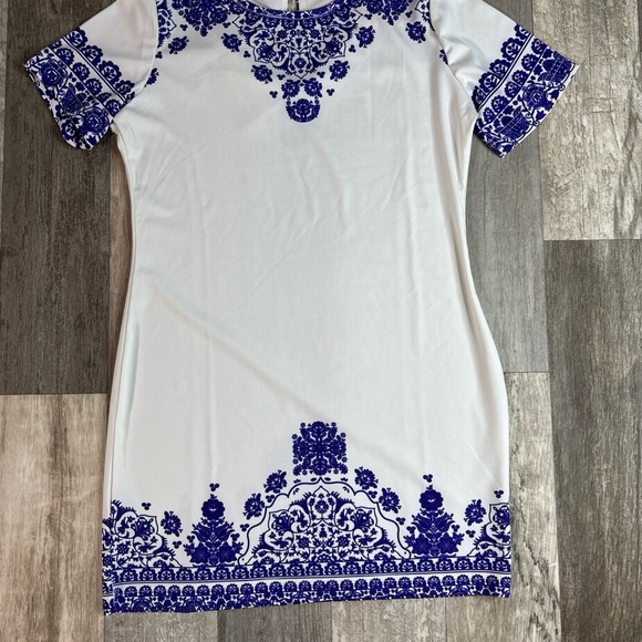 Xin XL Womens Shirt, White, Purple, Stretchy Material - Picture 1 of 5